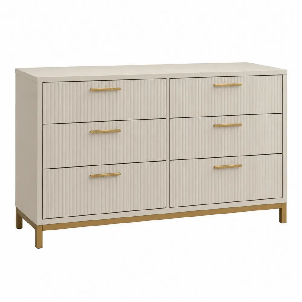 Cómoda de dormitorio con 6 cajones estructura MDF acabado beige con tiradores metálicos dorados 120 cm x 40 cm x 80 cm